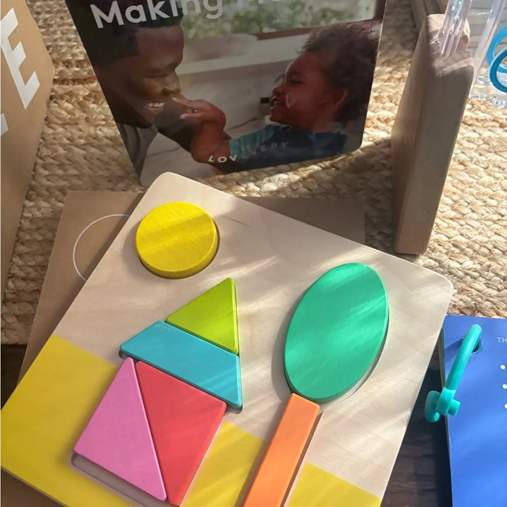 Lovevery, The Helper Playkit mo. 25,26,27 - Picture 3 of 3